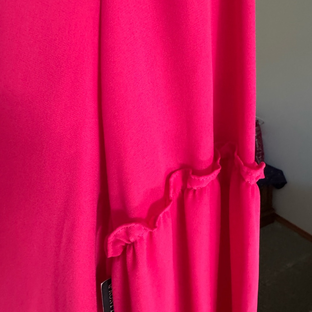 Balloon Ruffle Sleeved Mini Dress - Picture 12 of 12